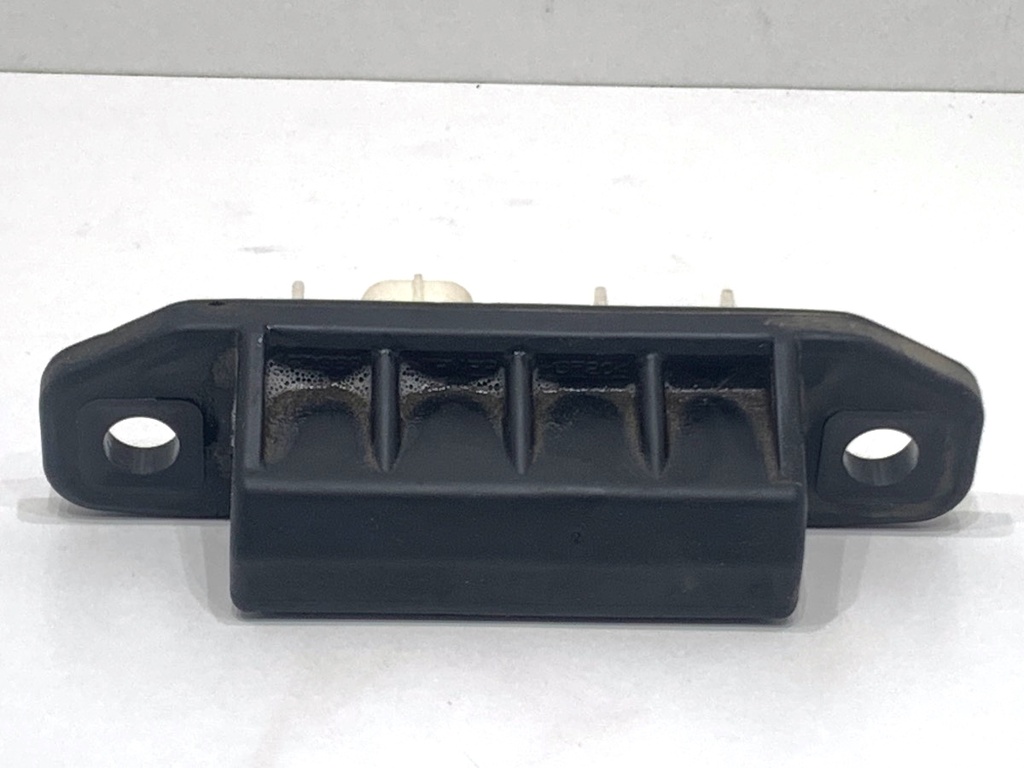 [STARK-874512] Manilla de portón trasero Toyota Yaris (_P21_, _PA1_, _PH1_) 2020 -