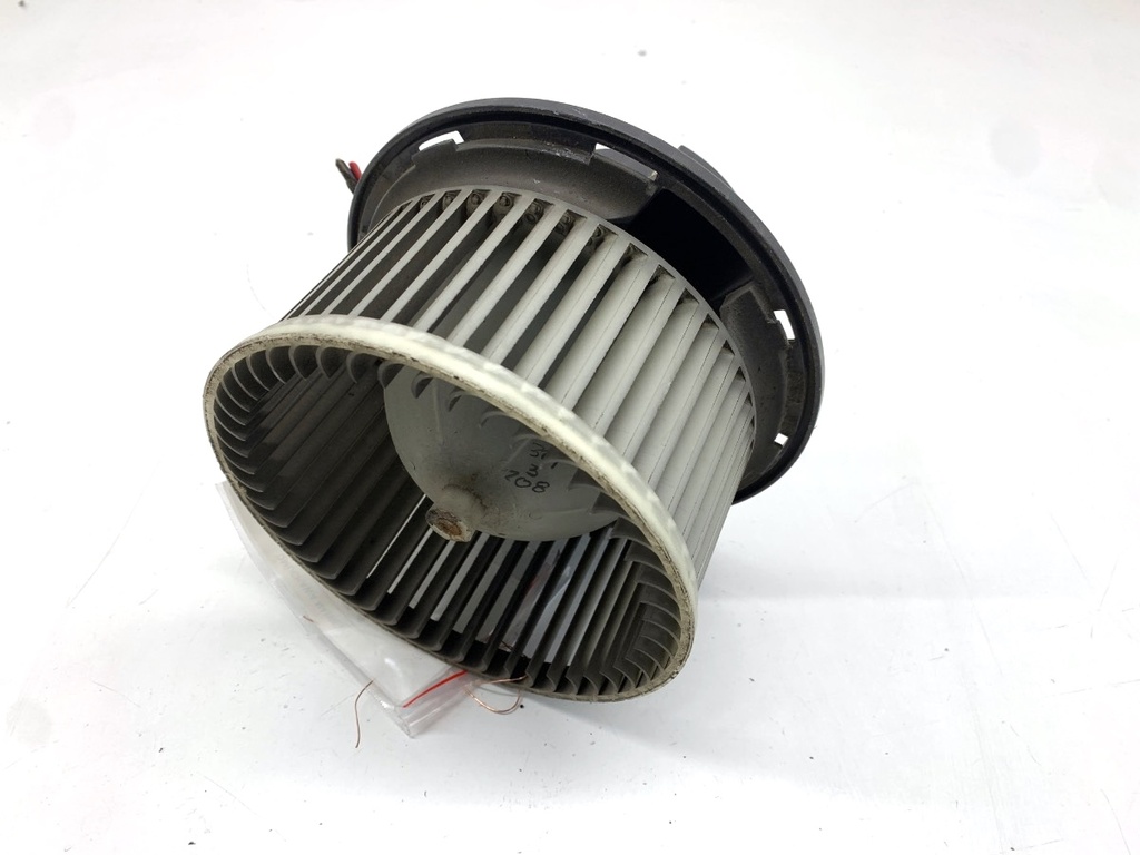 [STARK-878454] Ventilador de admisión de aire Jeep Cherokee (KJ) 2001-2008 3.7 4x4