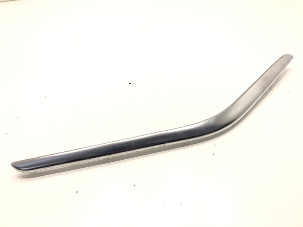 [STARK-879172] Moldura decorativa interior Mercedes-Benz Clase A (W176) 2012-2018 A1767200922