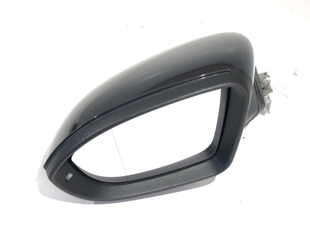 [STARK-735579] Retrovisor izquierdo VW Golf VIII (CD1) 2019-2022