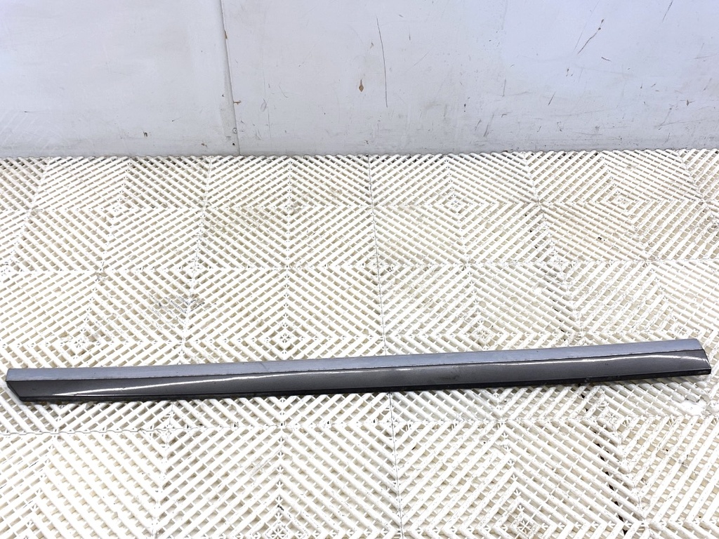 [STARK-886344] Revestimiento de puerta delantera izquierda VW Passat B8 Variant (3G5, CB5) 2014-2022