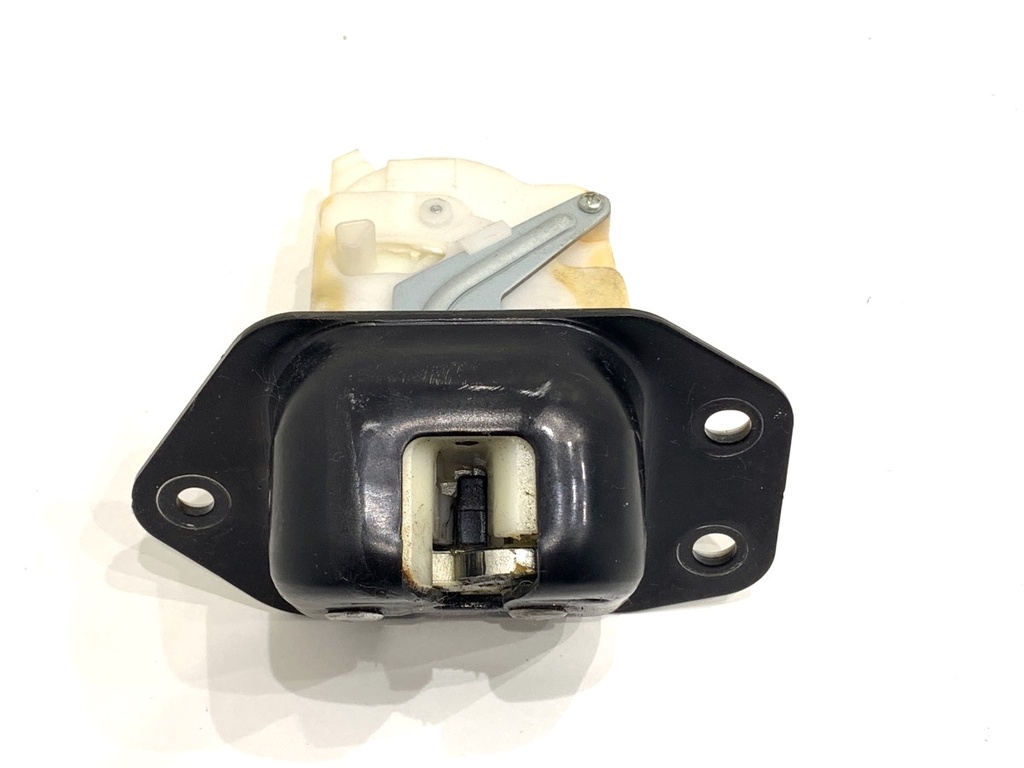 [STARK-891269] Cierre de portón trasero Nissan Juke (F15) 2010-2022