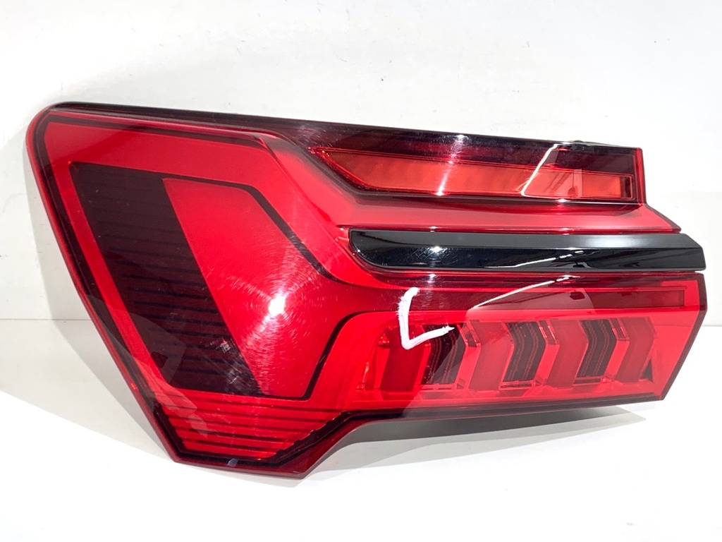 [STARK-835174] Piloto trasero izquierdo AUDI A6 C8 Avant (4A5) 2018-2022