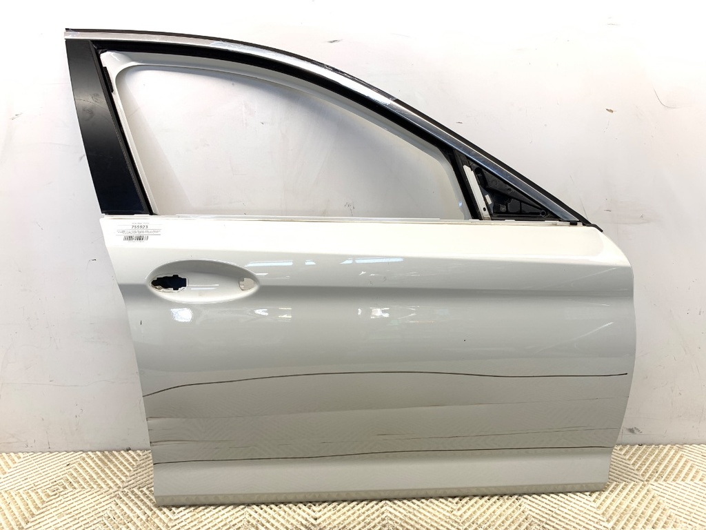 [STARK-755923] Puerta delantera derecha BMW Serie 5 (G30, F90) 2016-2022