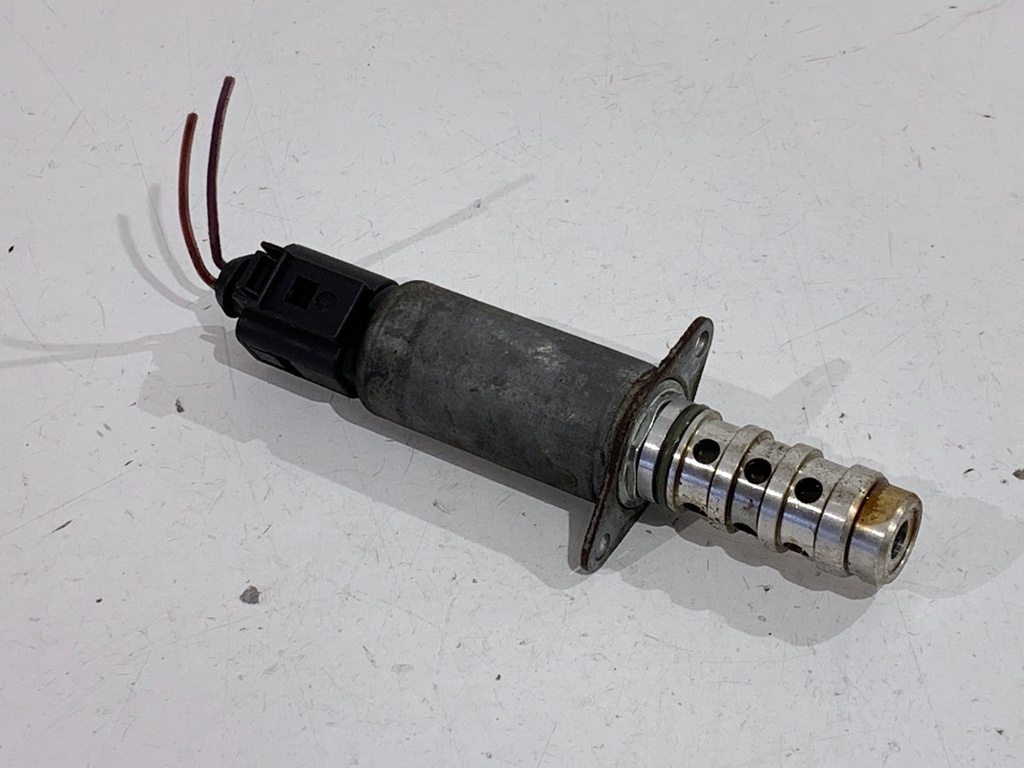 [STARK-905376] Sensor de distribución variable VW Passat B6 (3C2) 2.0 FSI 2005-2010