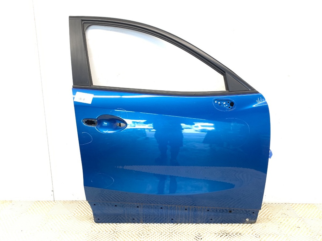[STARK-761076] Puerta delantera derecha MAZDA CX-5 (KE, GH) 2011-2017