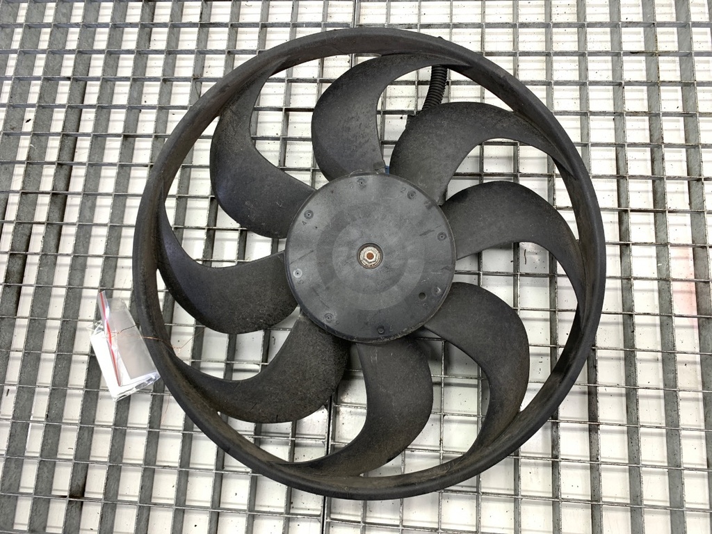 [STARK-908170] Ventilador de radiador Renault Captur I (J5_, H5_) 1.5 dCi 110 81 kW 2015-2022