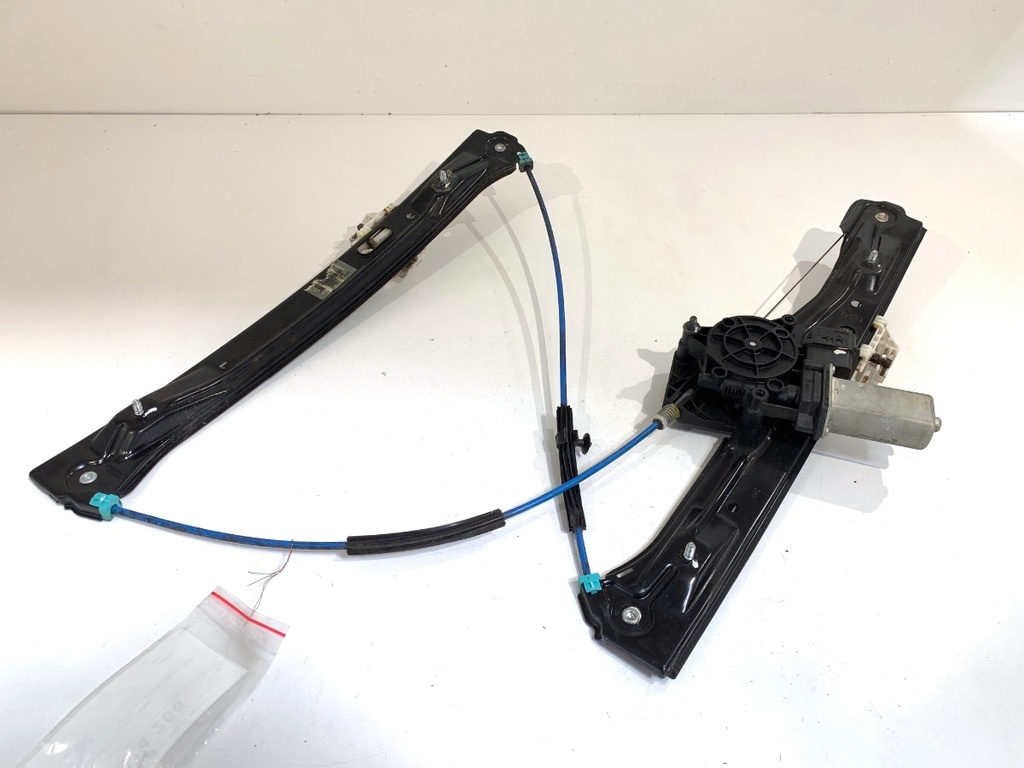 [STARK-914266] Elevador de ventana delantero derecho BMW Serie 3 (F30, F80) 2011-2018