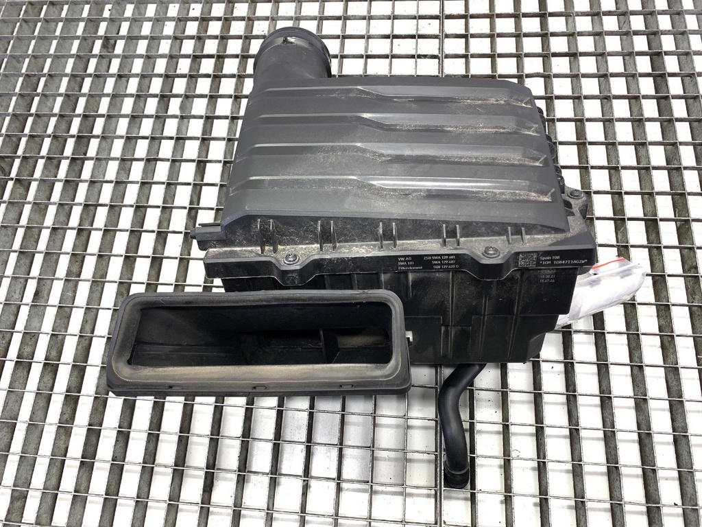 [STARK-835931] Caja de filtro de aire VW Arteon (3H7, 3H8) 2017-2022 TSI R 235 kW