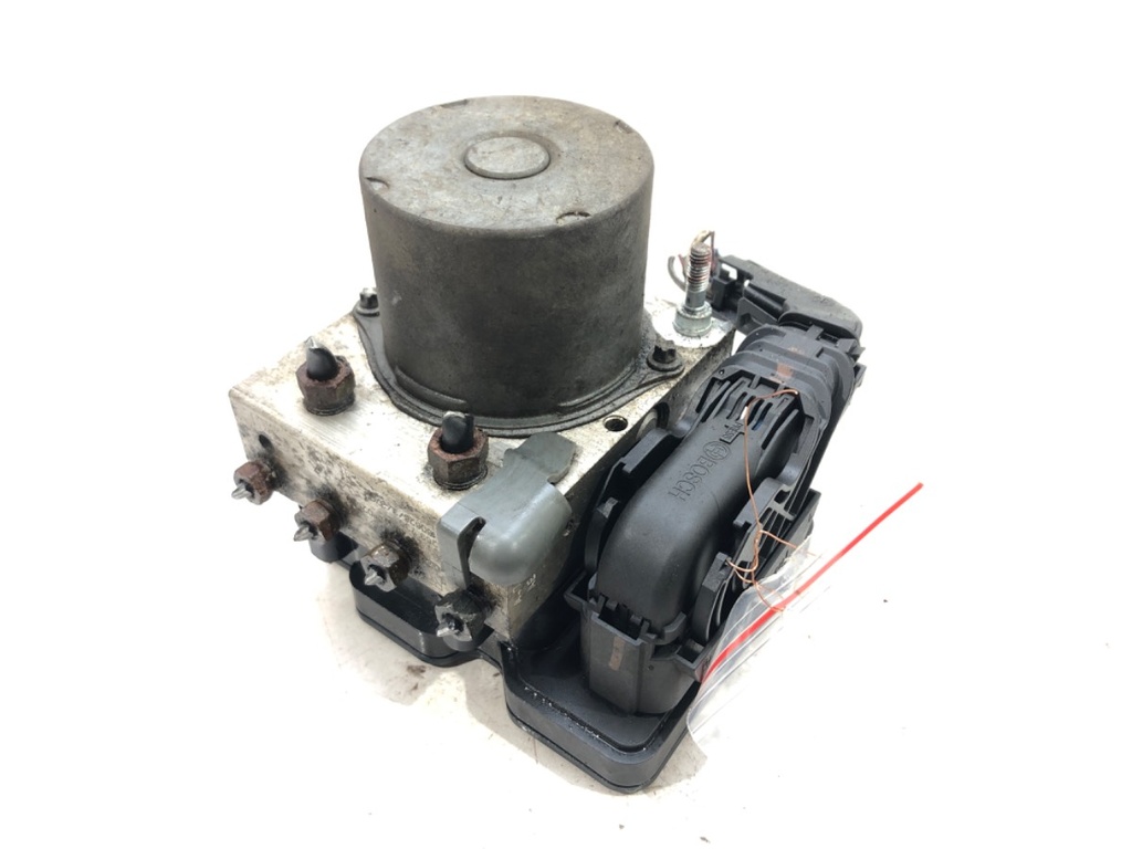 [STARK-451263] Bomba ABS Toyota Auris Kombi (_E18_) 1.6 D4-D (WWE185_) 82 kW 2015-2018