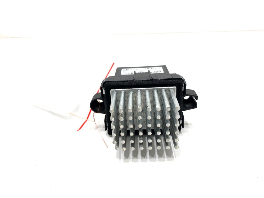 [STARK-654806] Soporte de ventilador OPEL ASTRA J sedan 2012-2022 1.4 Turbo 103 kW