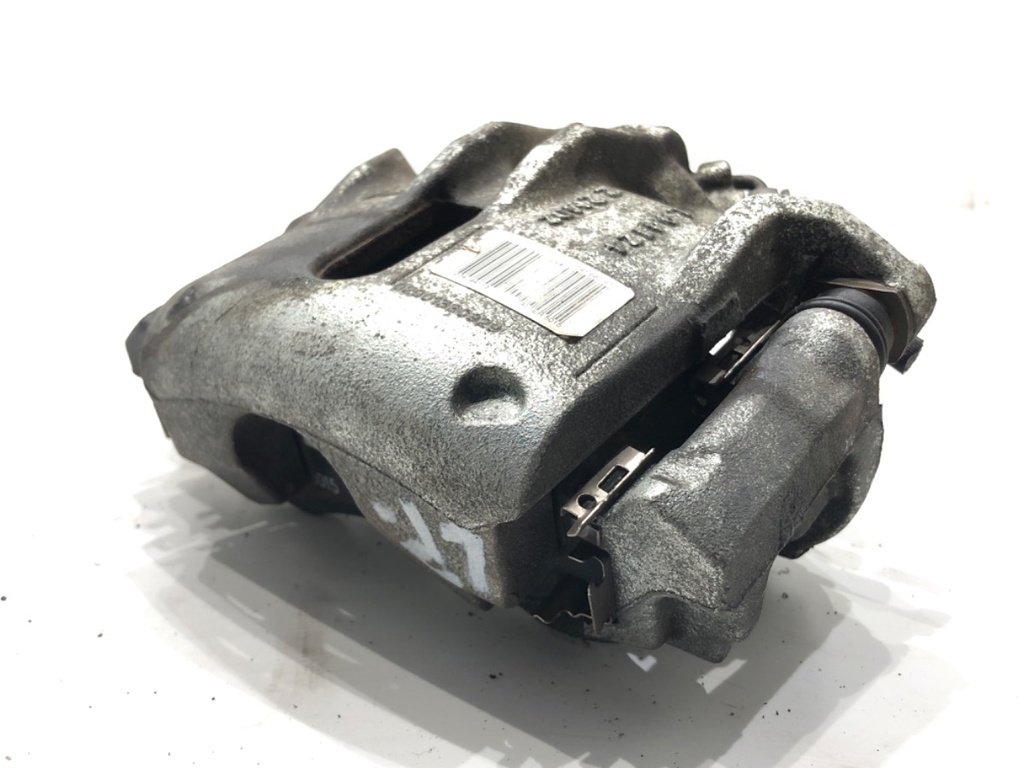 [STARK-656465] Pinza de freno delantera izquierda OPEL CORSA F 2019-2022 1.2 55kW