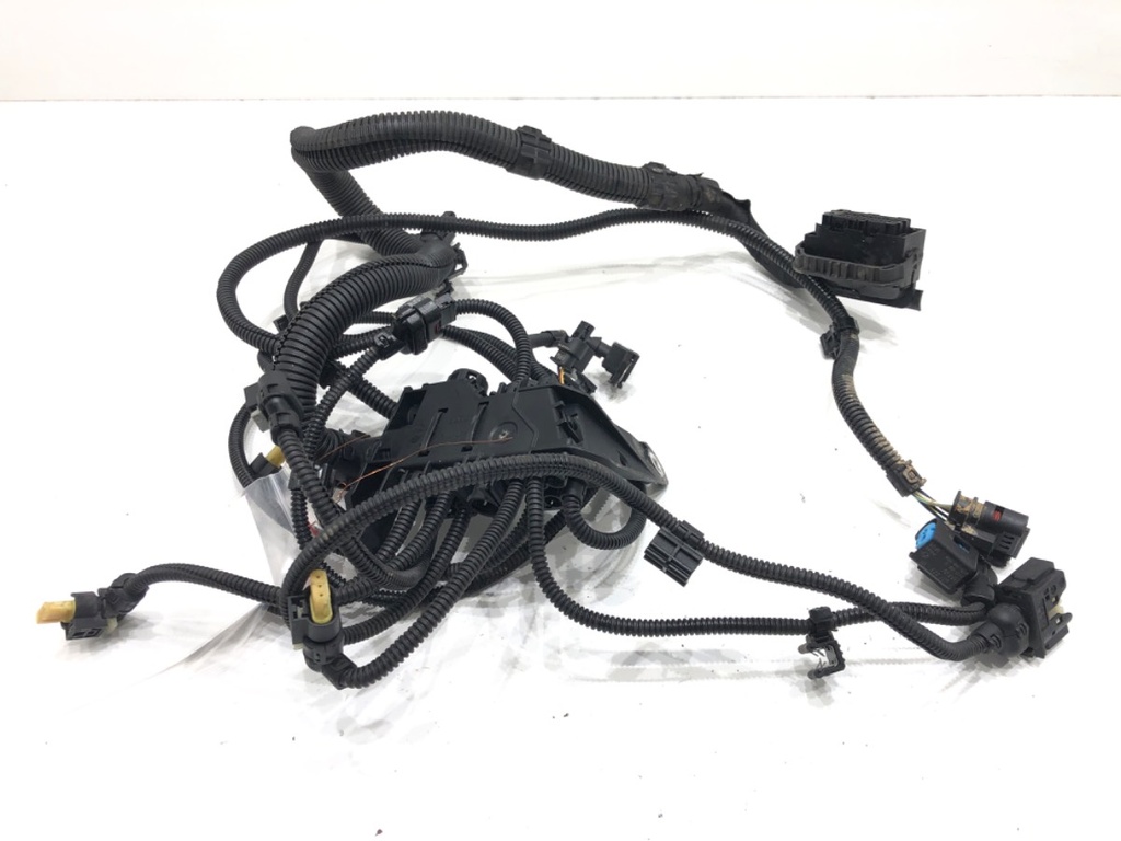 [STARK-669622] Mazo de cables de motor BMW Serie 3 (F30, F80) 2011-2018
