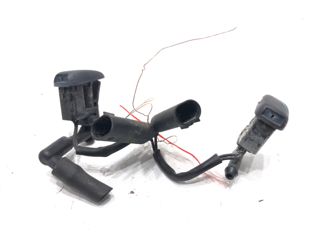 [STARK-673965] Tobera lavaparabrisas BMW Serie 1 (E87) 2003-2013