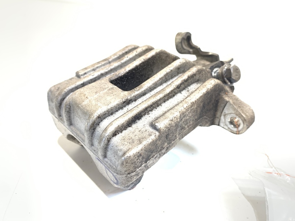 [STARK-687667] Pinza de freno trasera derecha SEAT Toledo II (1M2) 1.6 74 kW 1998-2004