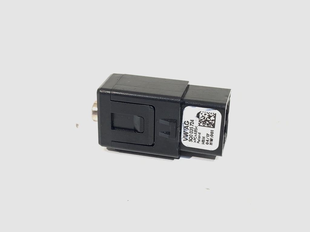 [STARK-702418] Puerto USB Skoda Octavia III Combi (5E5, 5E6) 2012-2022