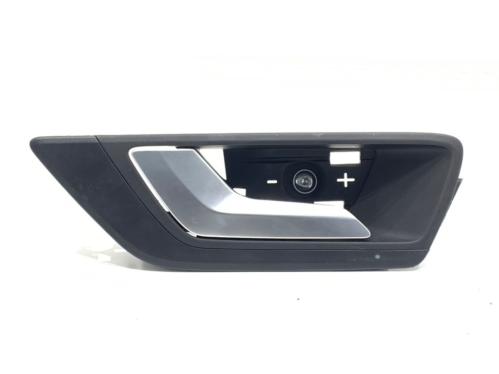 [STARK-704858] Manilla interior trasera izquierda Ford Focus IV (HN) 2018-2022