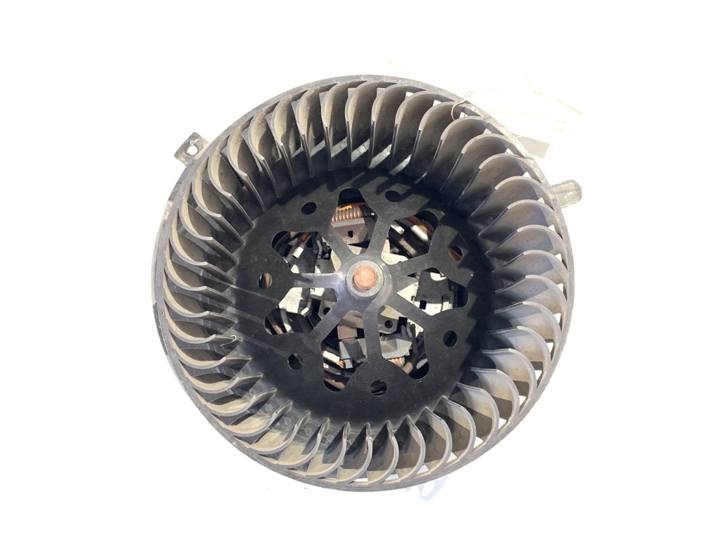 [STARK-727122] Ventilador de admisión VW Passat B6 Variant (3C5) 2.0 TDI 103 kW 2005-2009