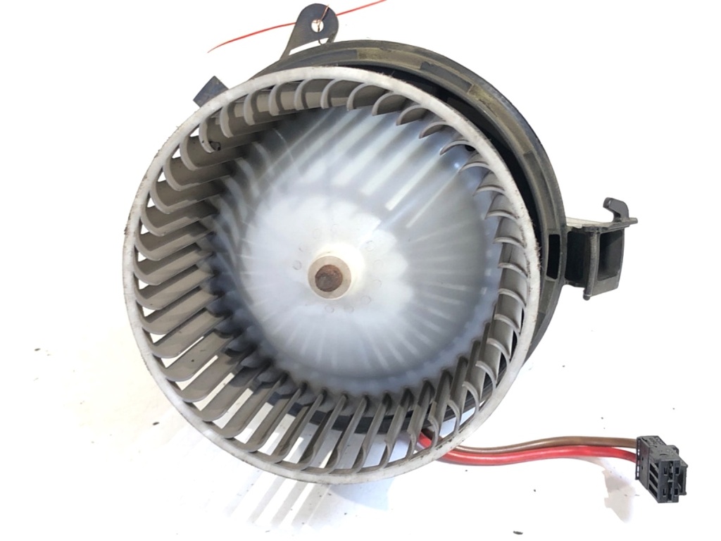 [STARK-747852] Ventilador de admisión Mercedes-Benz CLS (C218) 2011-2017