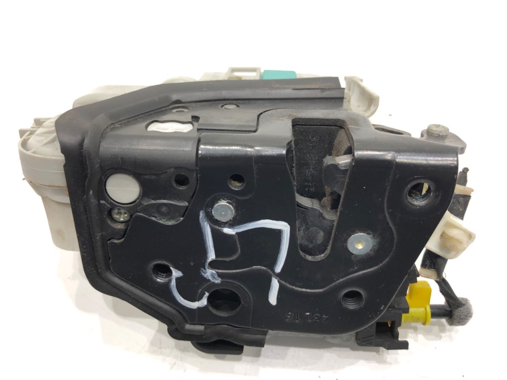 [STARK-784328] Cerradura de puerta delantera izquierda AUDI A5 (F53, F5P) 2016-2022 2.0 TDI 140 kW