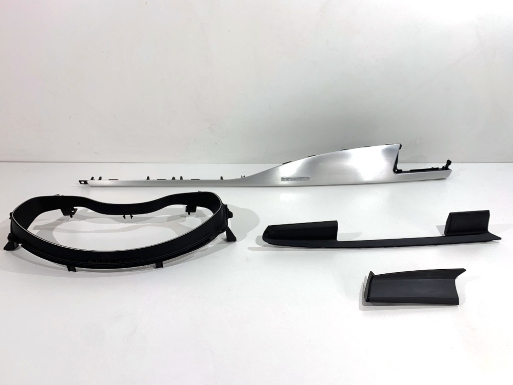 [STARK-794374] Moldura decorativa AUDI A7 Sportback (4GA, 4GF) 3.0 TDI quattro 2011-2015