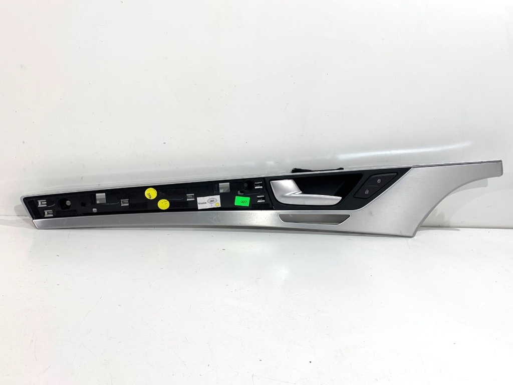 [STARK-819615] Moldura decorativa AUDI A8 D4 (4H2, 4H8, 4HC, 4HL) 2009-2018