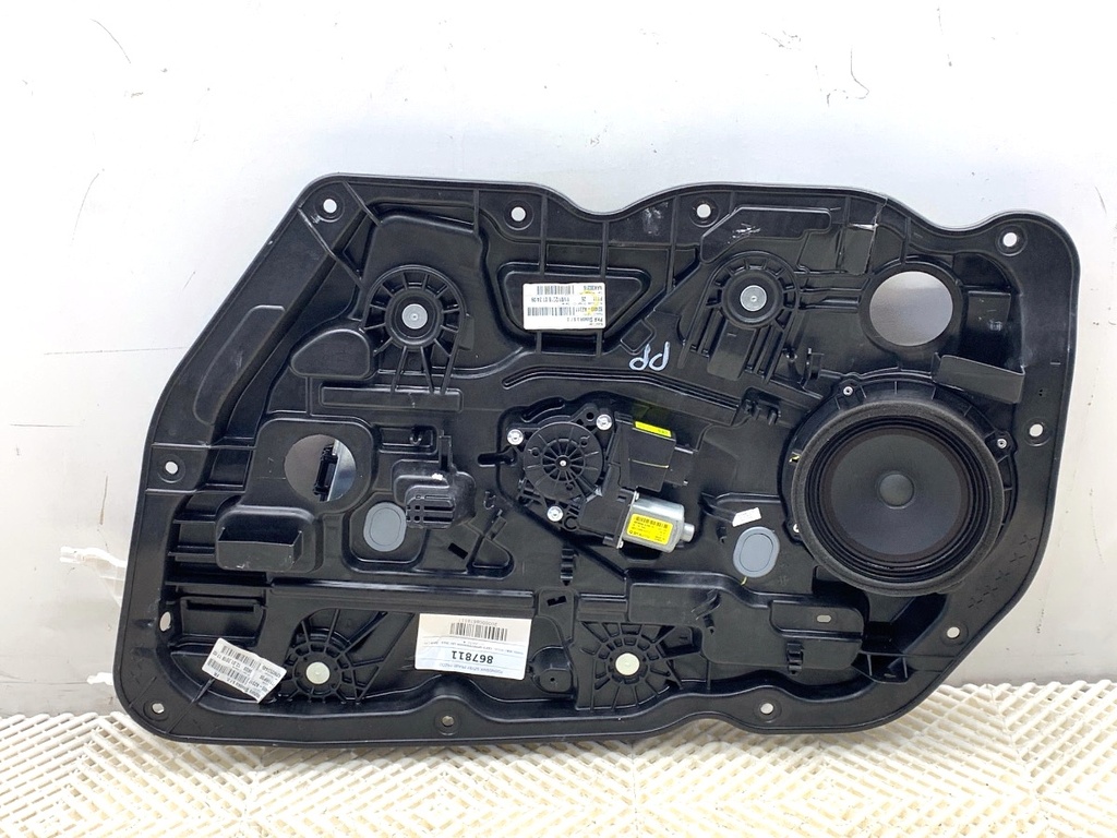 [STARK-867811] Elevalunas eléctrico delantero derecho KIA CEE'D Sportswagon (JD) 2012-2018 1.4 CRDi 90