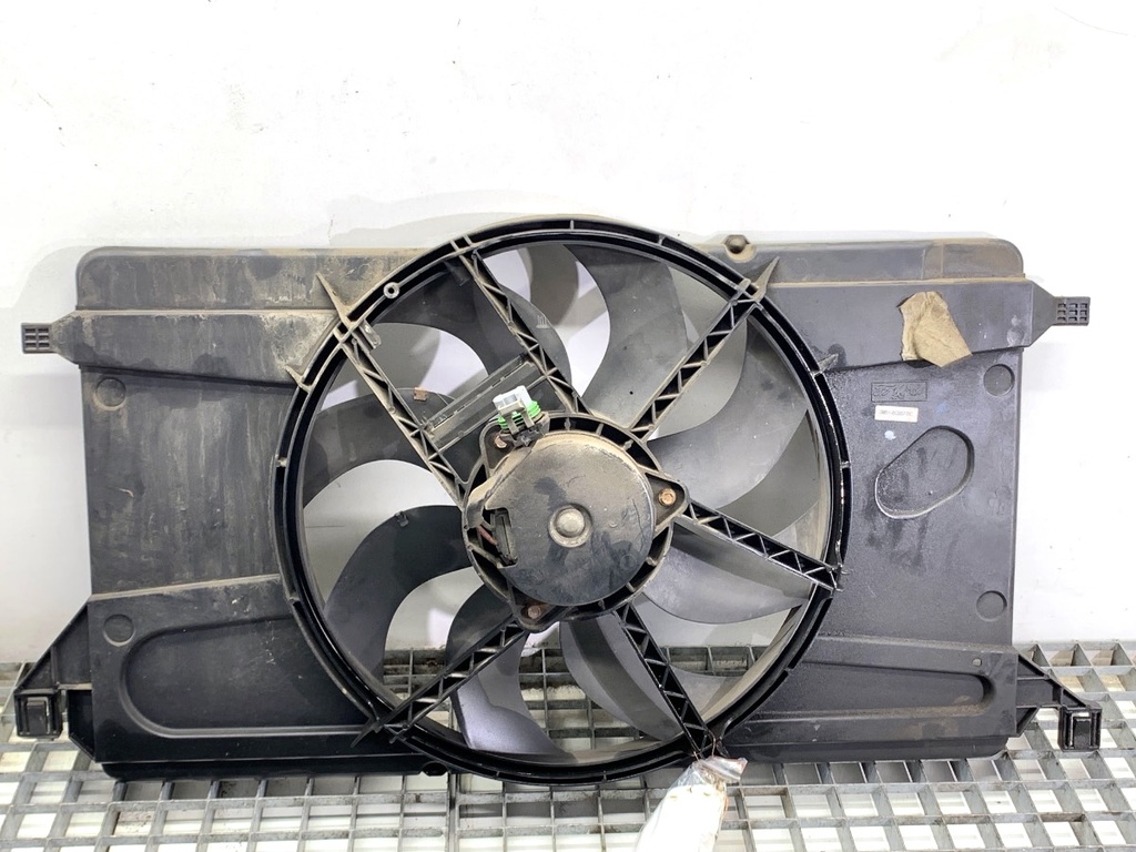 [STARK-869622] Ventilador de radiador Ford Focus II Turnier 1.6 Ti 85 kW 2004-2012