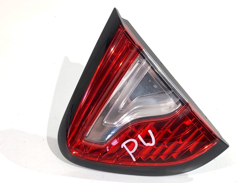 [STARK-908264] Piloto trasero derecho Renault Captur I (J5_, H5_) 2013-2022