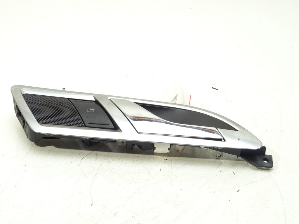 [STARK-427911] Manilla interior de puerta derecha trasera SKODA SUPERB I (3U4) 2001-2008