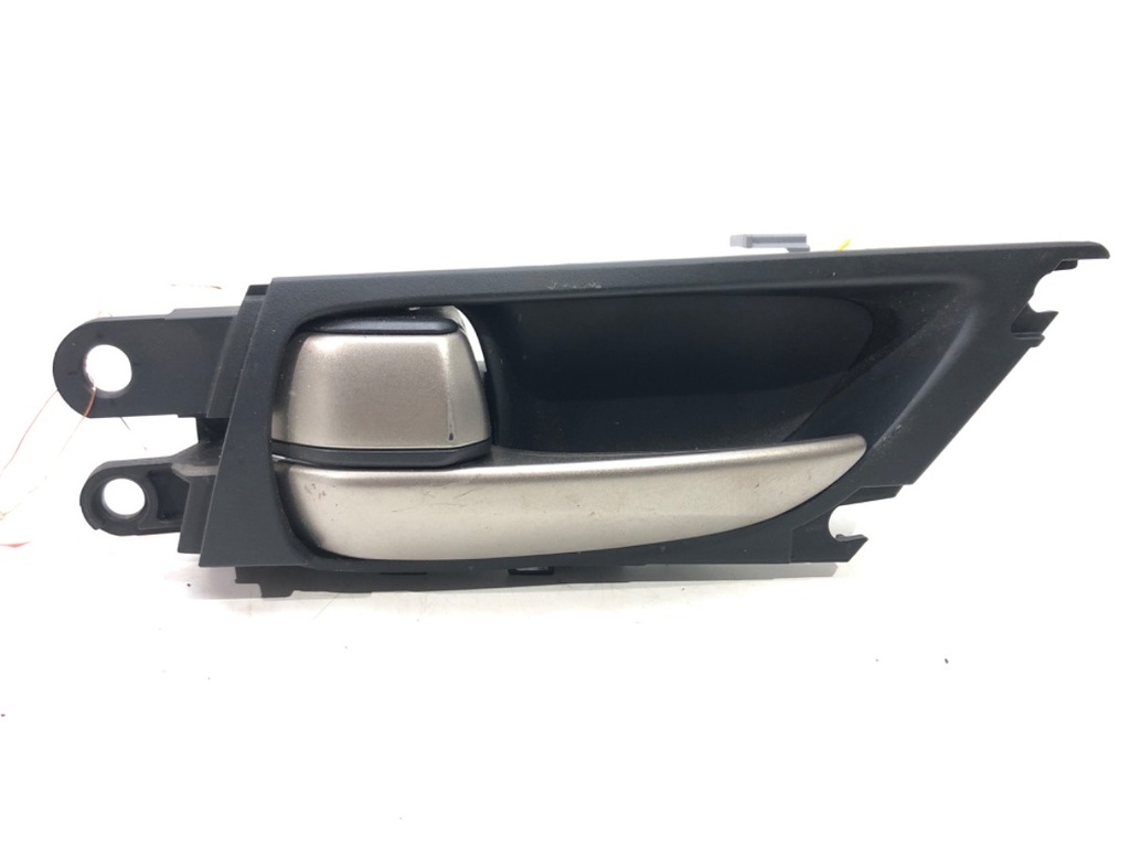 [STARK-522244] Manilla interior trasera izquierda Lexus GS (_L1_) 2011-2022