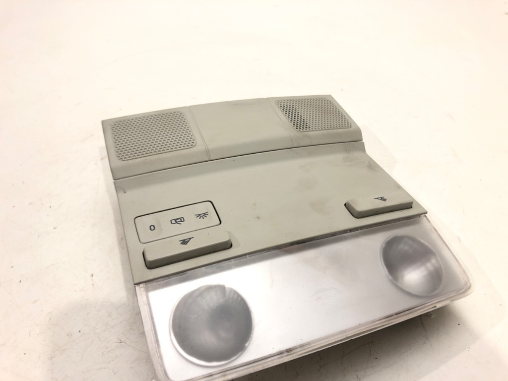 [STARK-529902] Lámpara de techo VW Tiguan (5N) 2007-2018