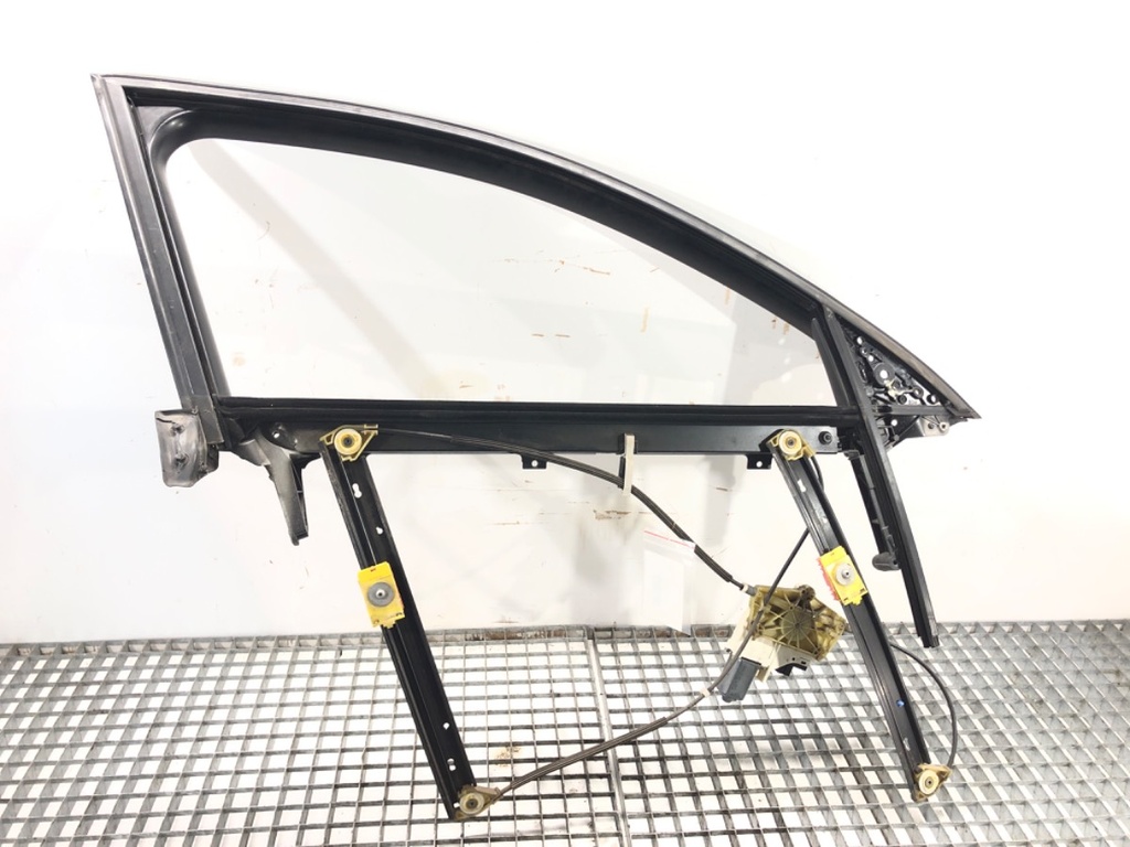 [STARK-656070] Elevalunas delantero derecho Audi A6 C6 (4F2) 2.4 gasolina 130 kW 2004-2011