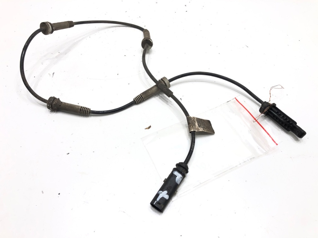 [STARK-670177] Sensor ABS trasero derecho BMW Serie 5 (G30, F90) 2016-2022