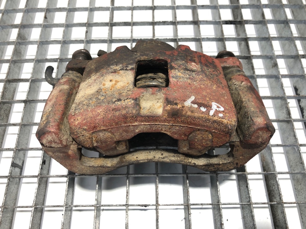 [STARK-675039] Pinza de freno delantera izquierda OPEL MONTEREY B (M98) 3.0 DTI 117 kW