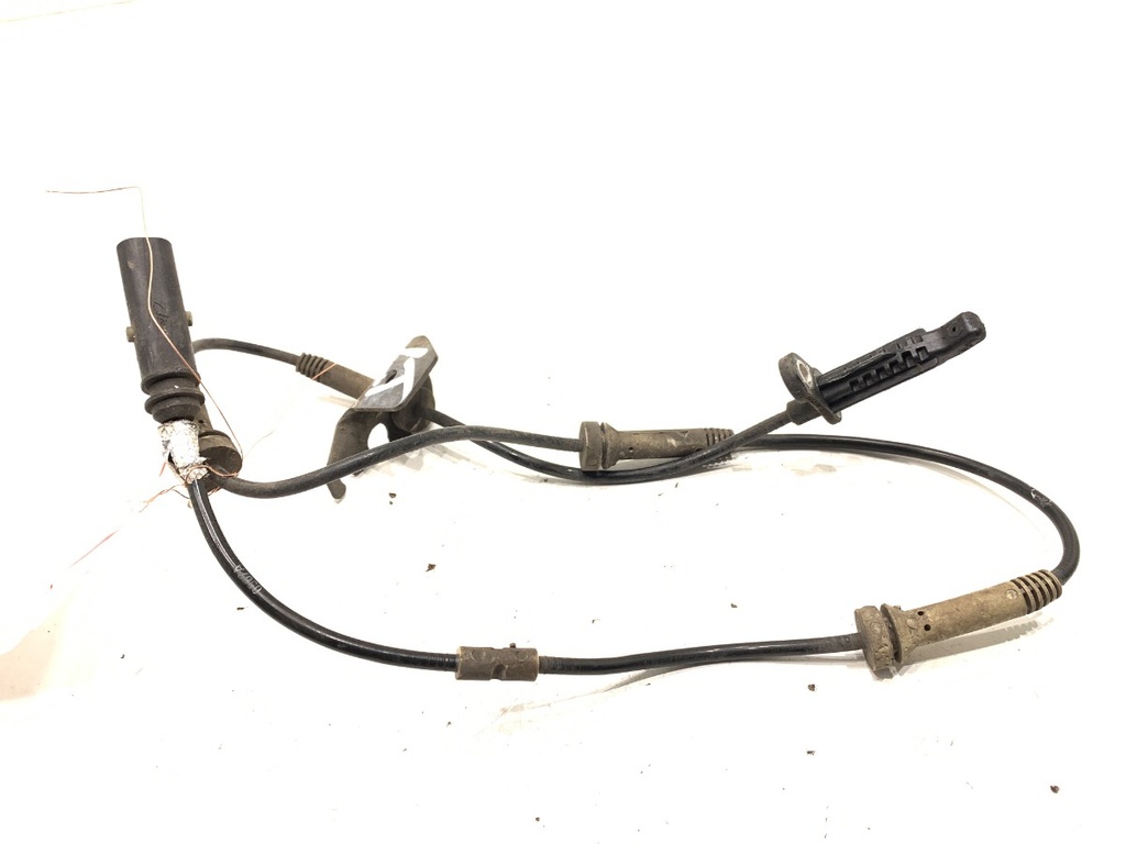 [STARK-689504] Sensor ABS trasero izquierdo BMW Serie 5 (G30, F90) 2016-2022