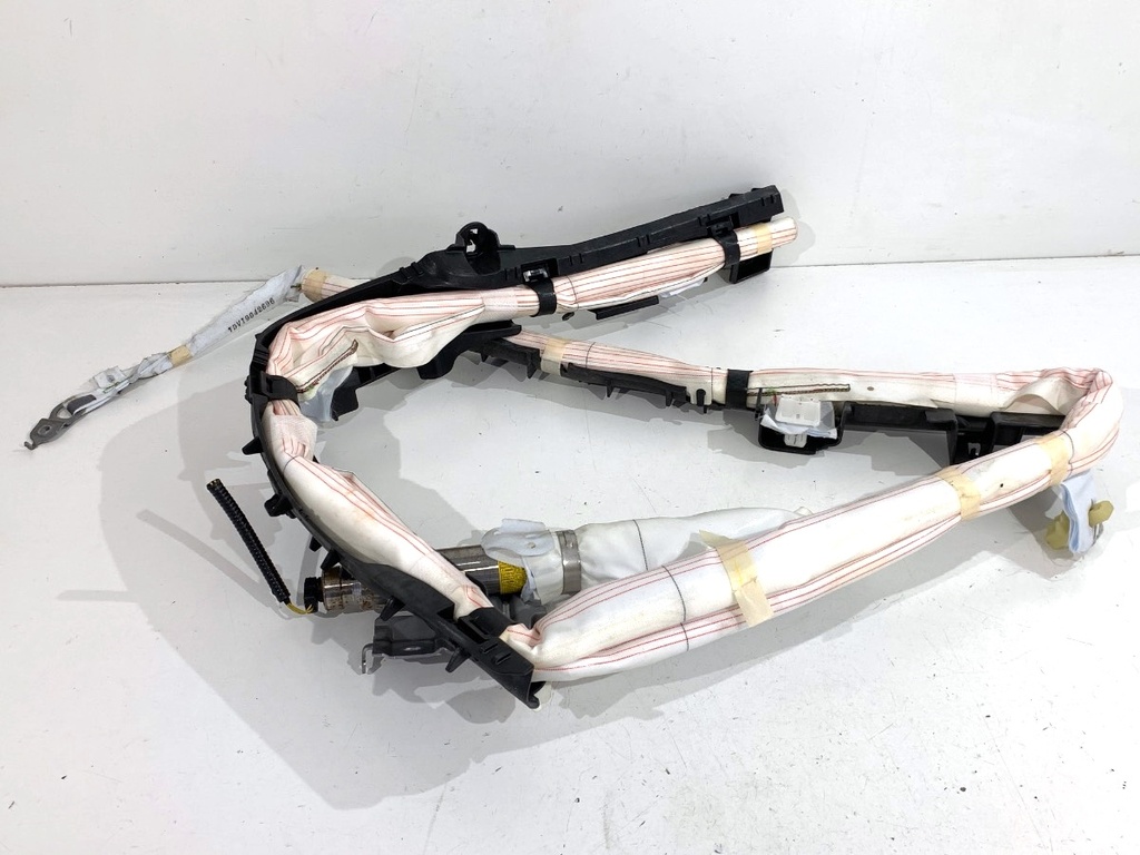 [STARK-905993] Cortina de aire lateral izquierda TOYOTA COROLLA Kombi (_E21_) 1.8 Hybrid (ZWE211) 2019-