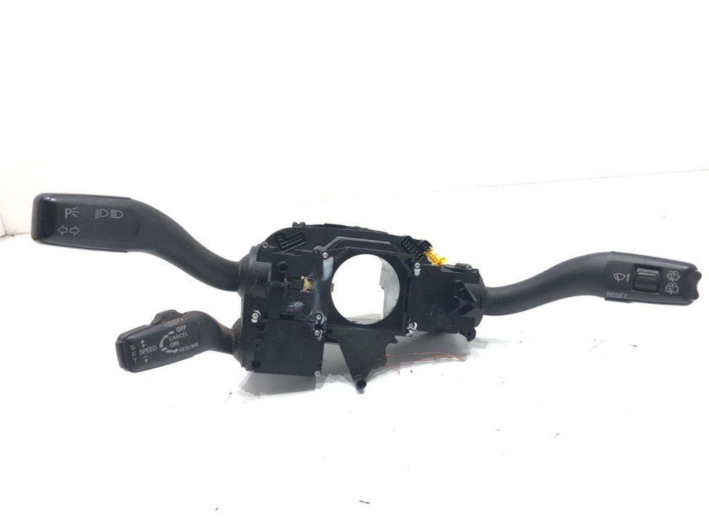 [STARK-701631] Combinado de interruptores AUDI Q7 (4LB) 2006-2016 4.2 TDI quattro 240 kW (326 CV) 2007-2009