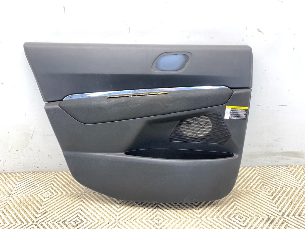 [STARK-713768] Panel de puerta delantero izquierdo PEUGEOT 3008 (MPV) 2009-2017