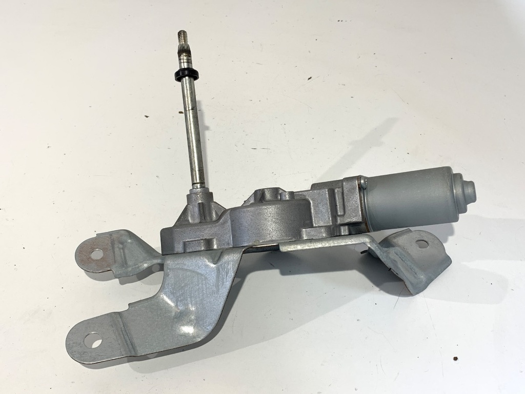 [STARK-732012] Motor de limpiaparabrisas trasero Mazda 2 (DL, DJ) 2014-2022
