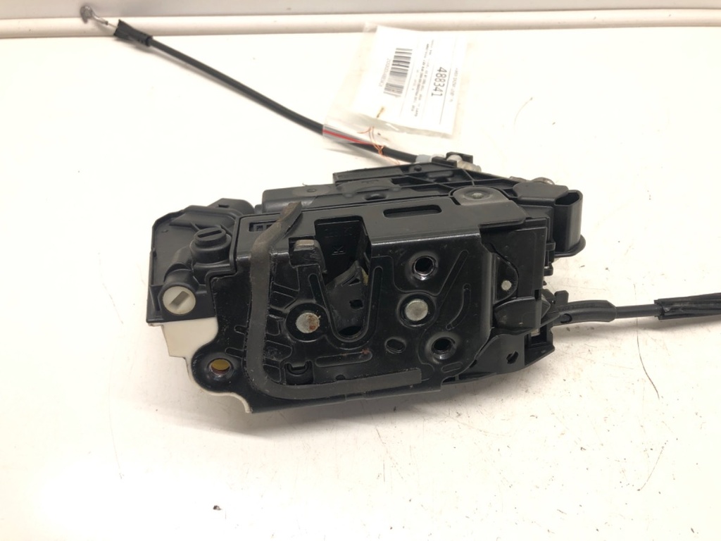 [STARK-488341] Cerradura de puerta trasera izquierda VW CC B7 (358) 2011-2016 3.6 FSI 4motion