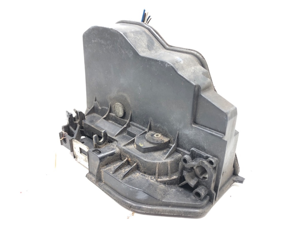 [STARK-650166] Cerradura de puerta delantera izquierda BMW Serie 1 (E87) 2003-2013