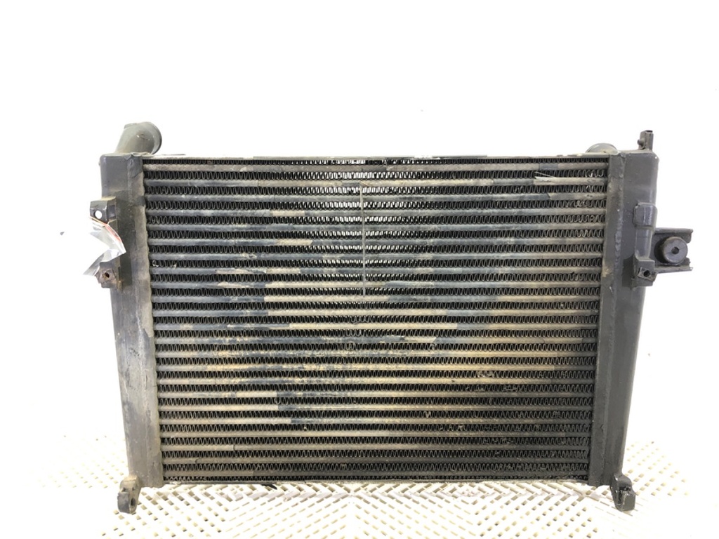 [STARK-653317] Intercooler JEEP GRAND CHEROKEE II (WJ, WG) 1998-2005 2.7 CRD 4x4