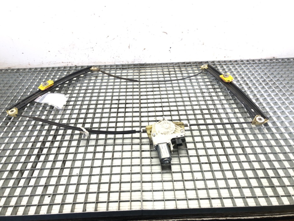 [STARK-724979] Elevador de ventana delantero izquierdo AUDI A6 C6 (4F2) 2004-2011
