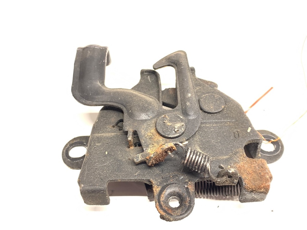 [STARK-822074] Cierre de capó TOYOTA YARIS (_P9_) 2005-2014