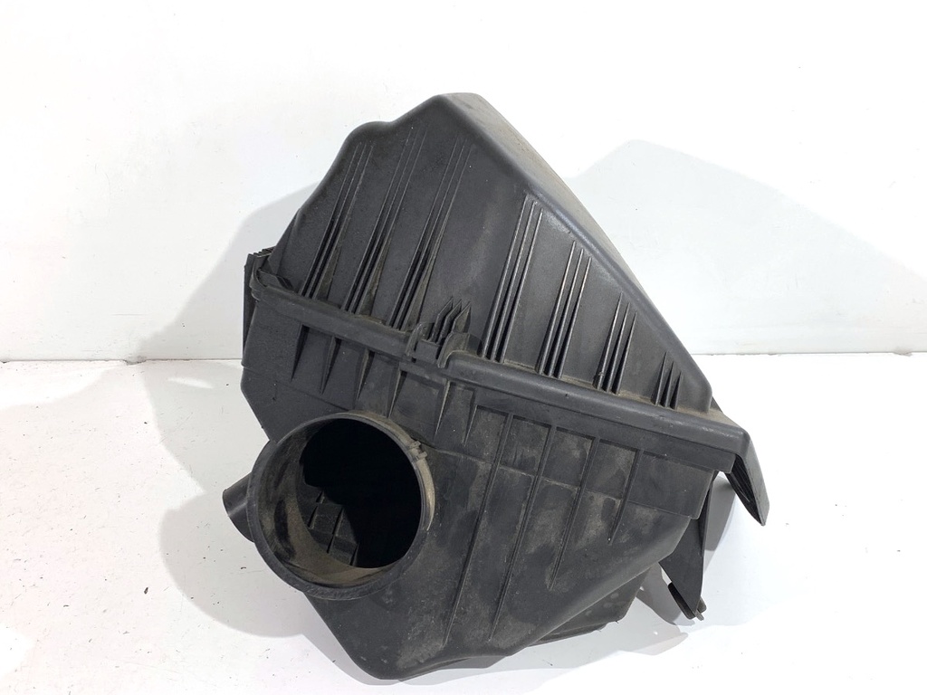 [STARK-868006] Caja de filtro de aire BMW Serie 5 (E60) 530i 2003-2010