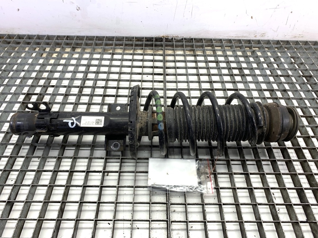 [STARK-879537] Amortiguador delantero derecho SKODA FABIA III Kombi (NJ5) 2014-2022
