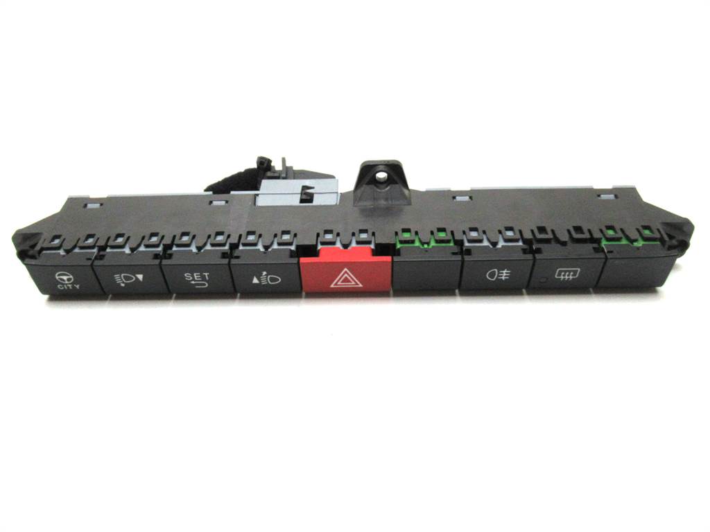 [STARK-308480] Interruptor de luces de emergencia FIAT PANDA (312_, 319_) 2012-2022