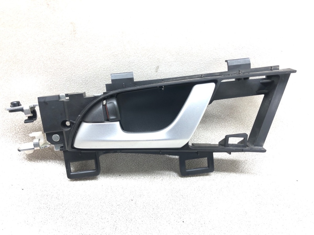 [STARK-455792] Tirador interior de puerta delantero izquierdo HONDA ACCORD VIII Kombi (CW) 2.2 i-DTEC 150 CV 2008-2015