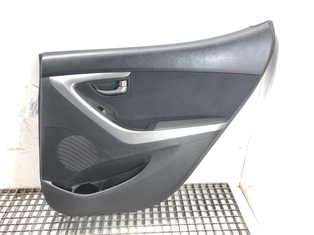 [STARK-525800] Panel de puerta trasera derecho Hyundai Elantra V sedan (MD, UD) 2010-2022